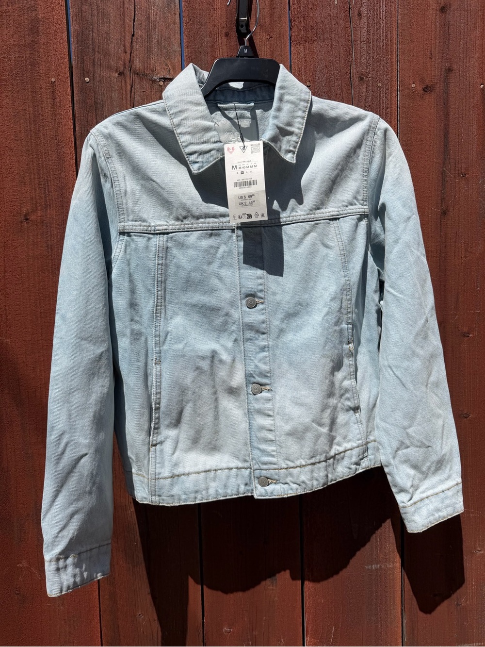 Zara Light Blue Men's Denim Jacket - Casual Button-Front Trucker